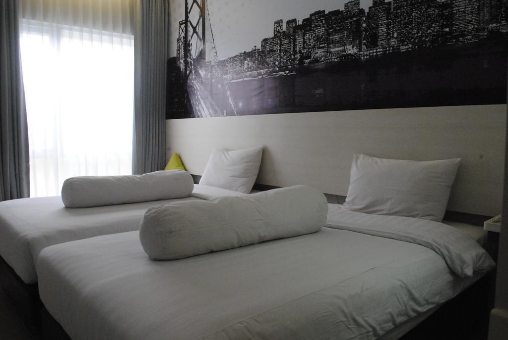 Hotel Vio Westhoff Bandung Esterno foto